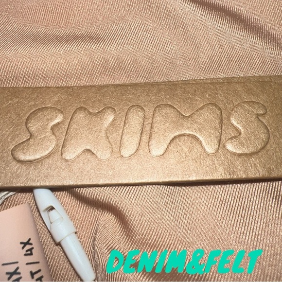 SKIMS Pvc Triangle Bikini Top | Color: Ochre | NEW/NWT!! 🌊👙☀️ - Picture 7 of 9